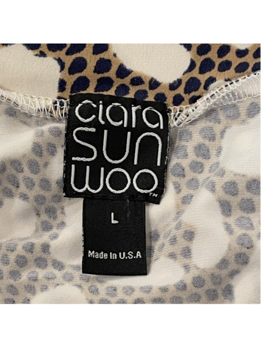 Women's Size Large Clara Sun Woo Cold Shoulder Top Animal Print Navy Beige - Picture 5 of 9